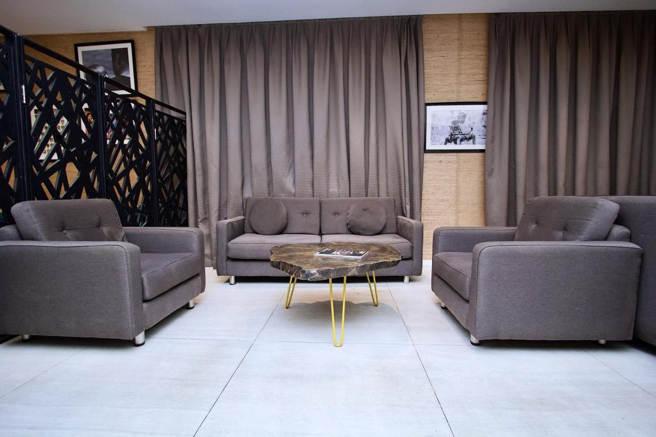 Sv Chrome Hotel Abuja Kültér fotó