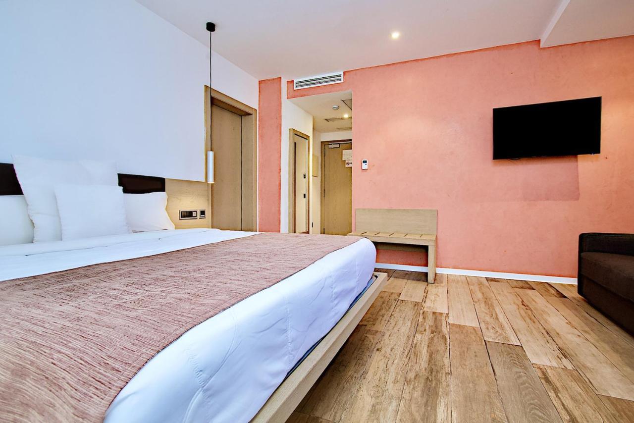 Sv Chrome Hotel Abuja Kültér fotó