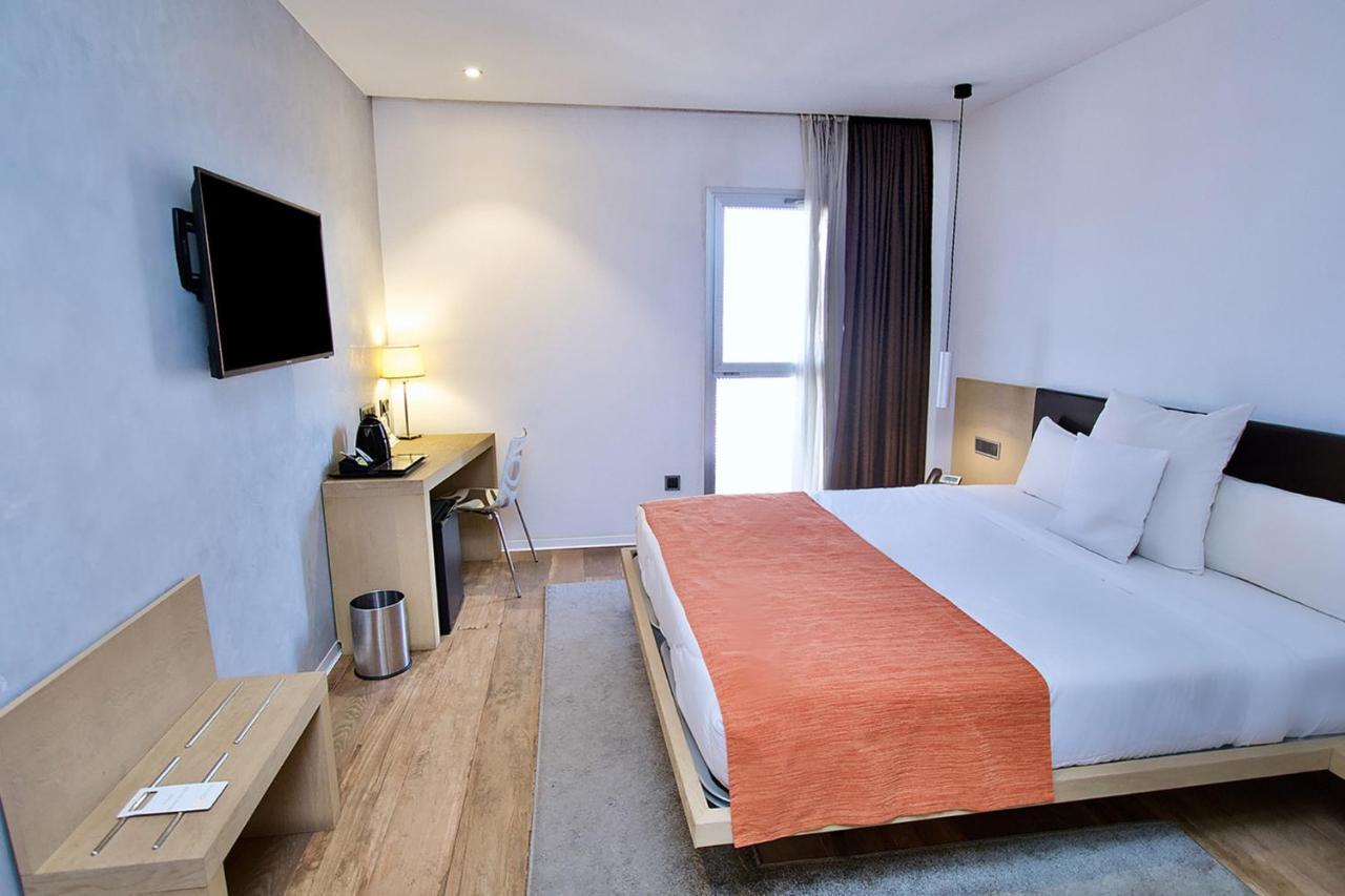 Sv Chrome Hotel Abuja Kültér fotó