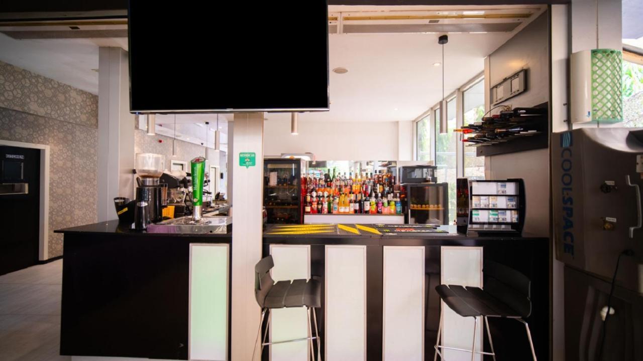 Sv Chrome Hotel Abuja Kültér fotó