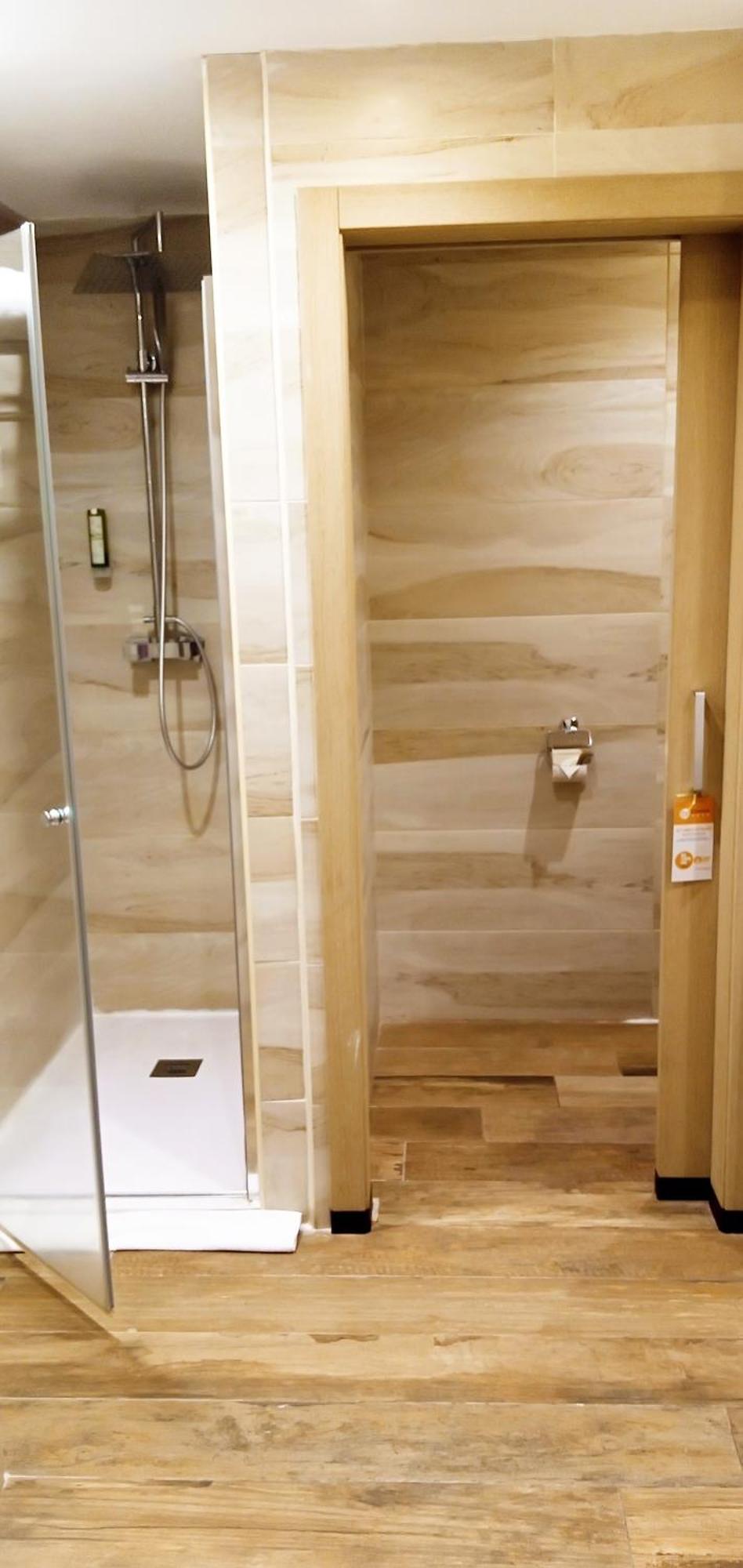 Sv Chrome Hotel Abuja Kültér fotó