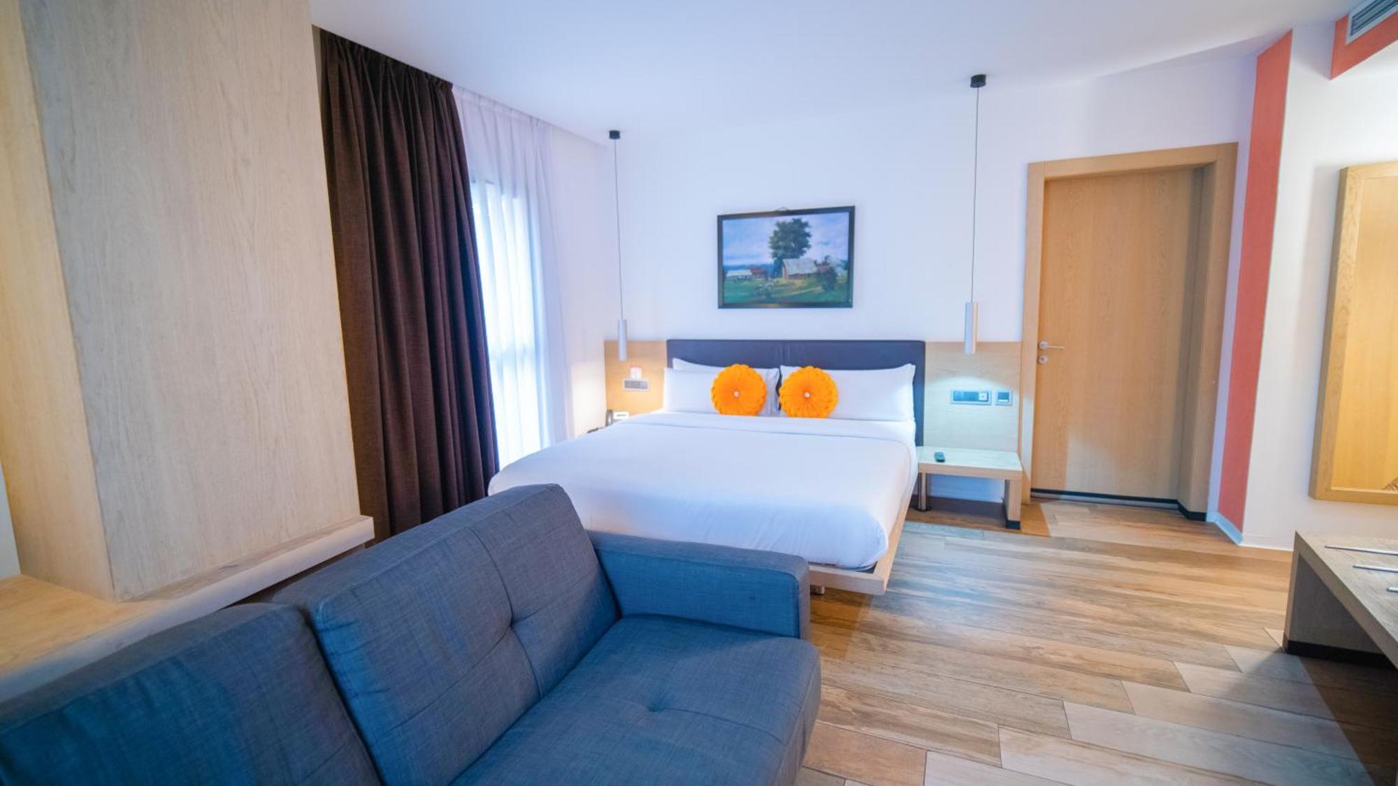 Sv Chrome Hotel Abuja Kültér fotó