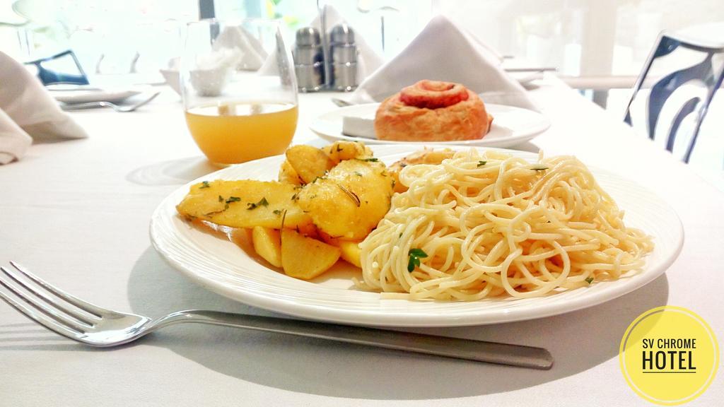Sv Chrome Hotel Abuja Kültér fotó