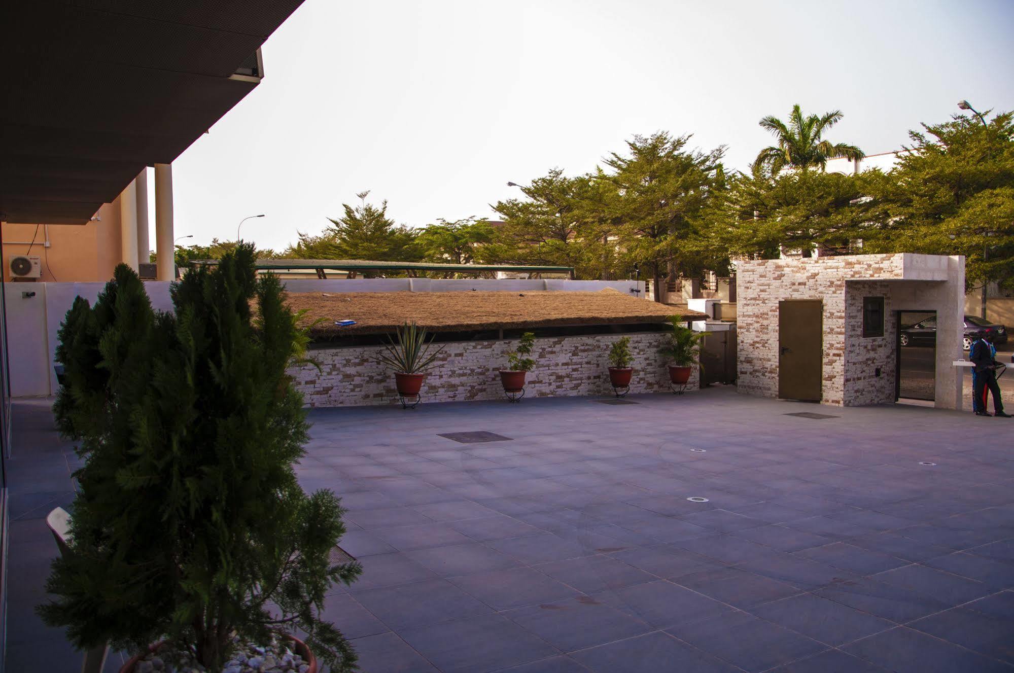 Sv Chrome Hotel Abuja Kültér fotó